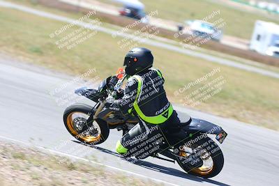 media/Apr-23-2023-TrackXperience (Sun) [[90816c9ee1]]/Level 2/session 2 turn 11/